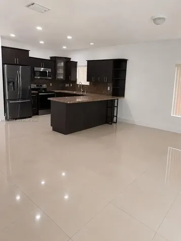 1507 NW 100th Street Miami FL 33147