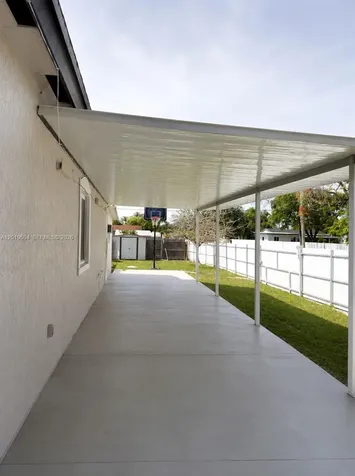 1507 NW 100th Street Miami FL 33147