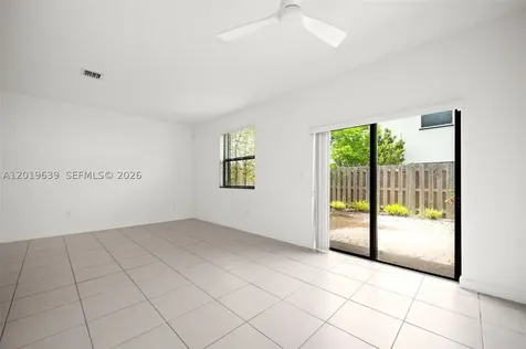 11945 SW 245th Terrace Homestead FL 33032