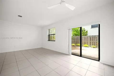 11945 SW 245th Terrace Homestead FL 33032