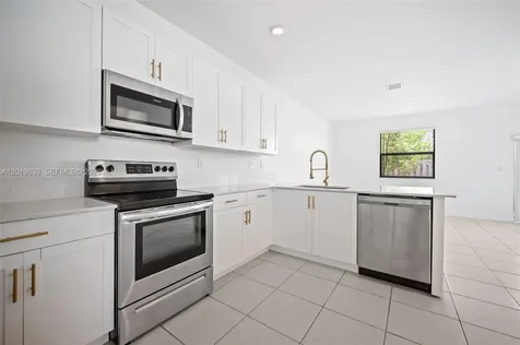 11945 SW 245th Terrace Homestead FL 33032