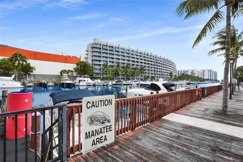 2941 NE 185th Street Aventura FL 33180
