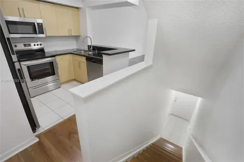 2941 NE 185th Street Aventura FL 33180