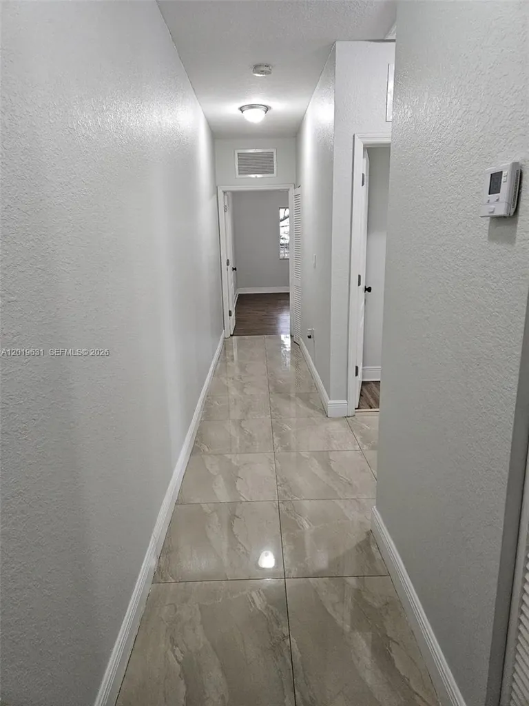 1517 NE 3rd Avenue Fort Lauderdale FL 33304