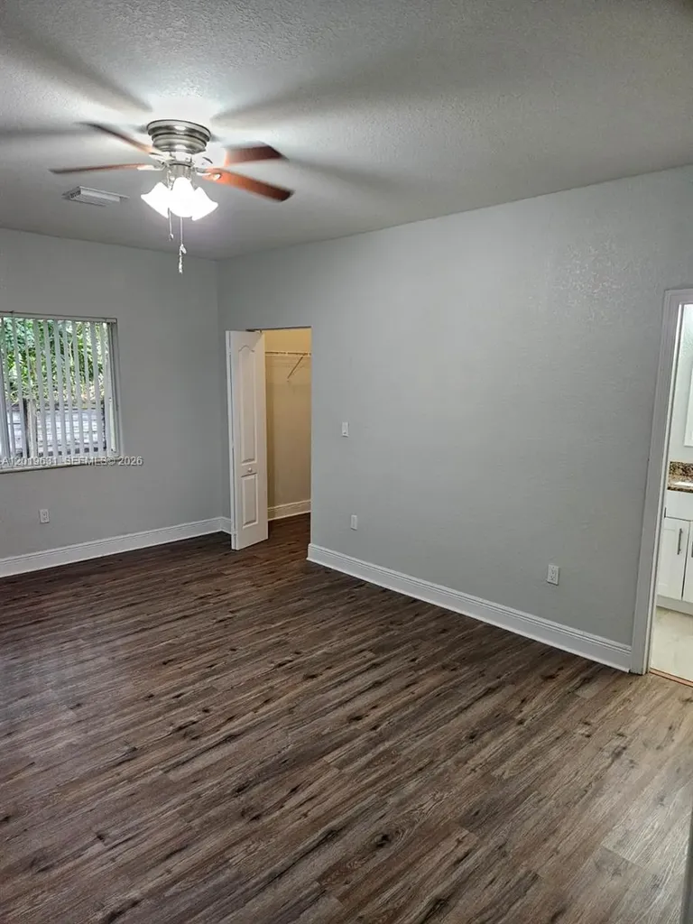 1517 NE 3rd Avenue Fort Lauderdale FL 33304