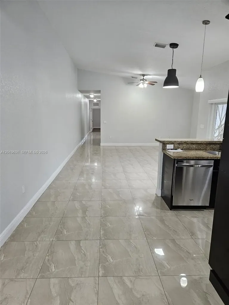 1517 NE 3rd Avenue Fort Lauderdale FL 33304