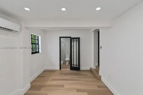 1409 NW 44th Street Miami FL 33142