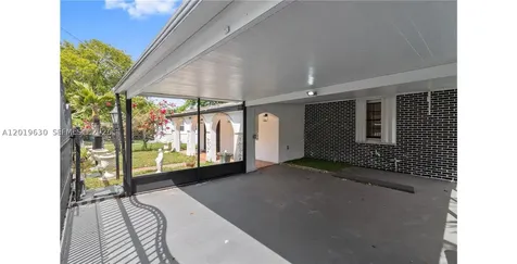 1409 NW 44th Street Miami FL 33142