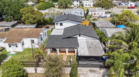 1409 NW 44th Street Miami FL 33142
