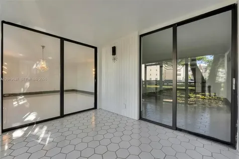 20441 NE 30th Avenue Aventura FL 33180