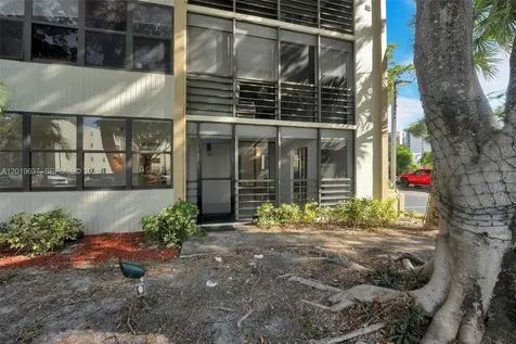 20441 NE 30th Avenue Aventura FL 33180