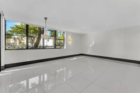 20441 NE 30th Avenue Aventura FL 33180