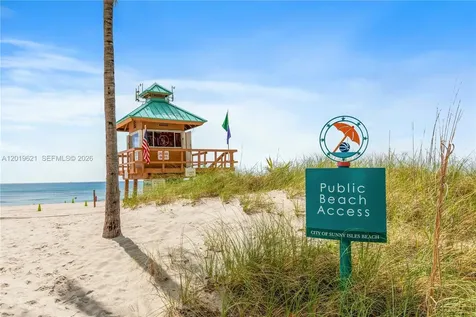 18975 Collins Avenue Sunny Isles Beach FL 33160