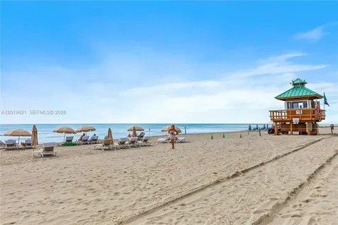 18975 Collins Avenue Sunny Isles Beach FL 33160