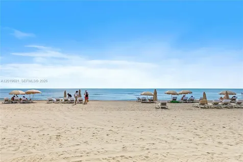 18975 Collins Avenue Sunny Isles Beach FL 33160