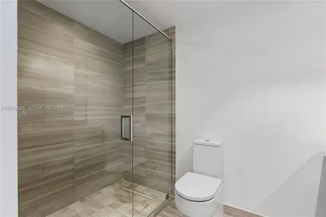 18975 Collins Avenue Sunny Isles Beach FL 33160