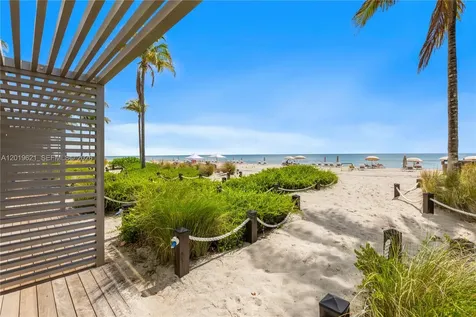 18975 Collins Avenue Sunny Isles Beach FL 33160