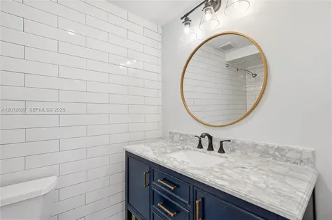2757 NE 165th Terrace North Miami Beach FL 33160