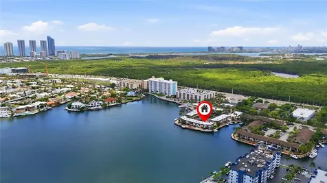 2757 NE 165th Terrace North Miami Beach FL 33160