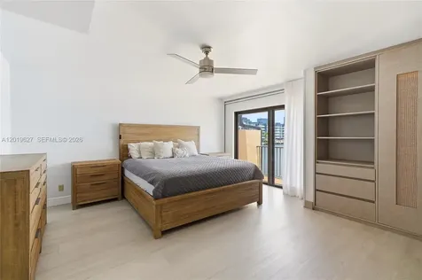 2757 NE 165th Terrace North Miami Beach FL 33160