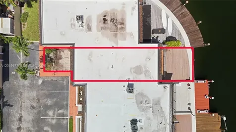2757 NE 165th Terrace North Miami Beach FL 33160