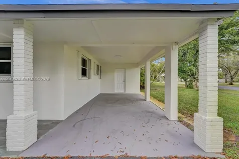 101 SW 53rd Avenue Plantation FL 33317