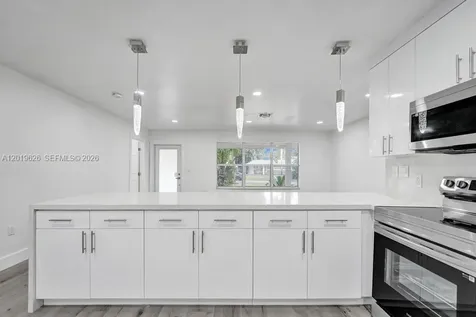 101 SW 53rd Avenue Plantation FL 33317