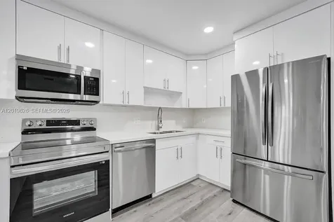 101 SW 53rd Avenue Plantation FL 33317