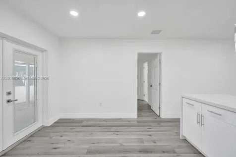 101 SW 53rd Avenue Plantation FL 33317