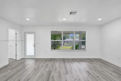 101 SW 53rd Avenue Plantation FL 33317