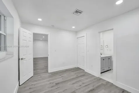 101 SW 53rd Avenue Plantation FL 33317