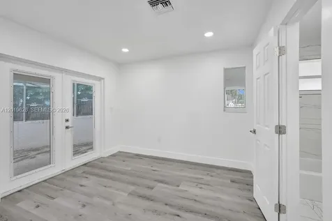 101 SW 53rd Avenue Plantation FL 33317
