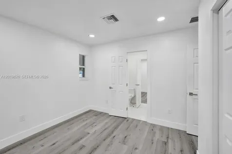 101 SW 53rd Avenue Plantation FL 33317