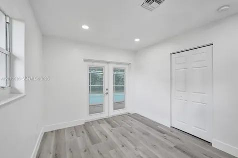 101 SW 53rd Avenue Plantation FL 33317