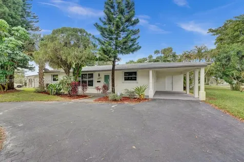 101 SW 53rd Avenue Plantation FL 33317