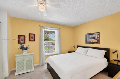 341 Waterside Drive Hypoluxo FL 33462