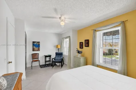341 Waterside Drive Hypoluxo FL 33462