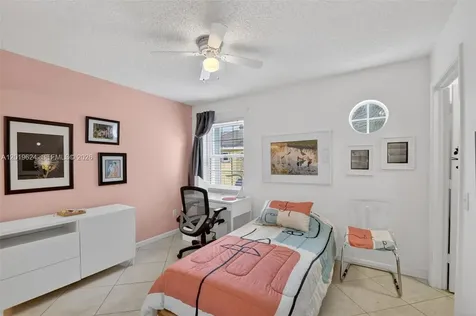 341 Waterside Drive Hypoluxo FL 33462
