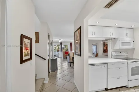 341 Waterside Drive Hypoluxo FL 33462