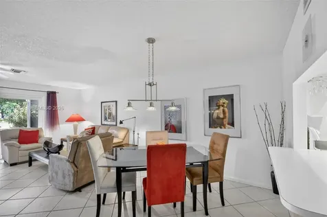 341 Waterside Drive Hypoluxo FL 33462