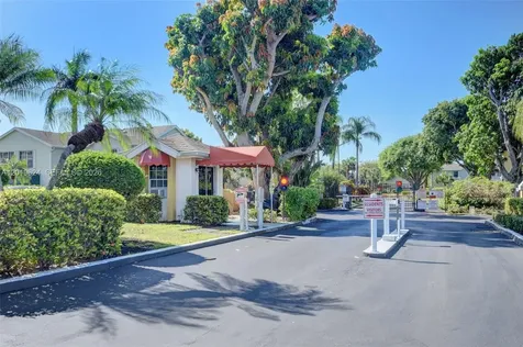 341 Waterside Drive Hypoluxo FL 33462