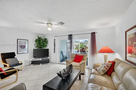 341 Waterside Drive Hypoluxo FL 33462