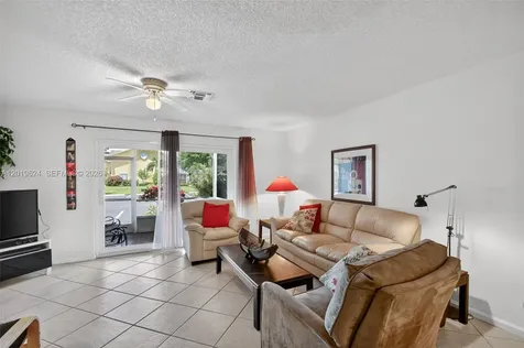 341 Waterside Drive Hypoluxo FL 33462