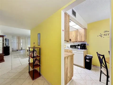 3000 NW 48th Terrace Lauderdale Lakes FL 33313