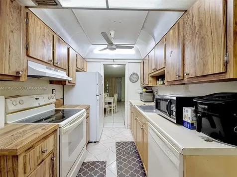3000 NW 48th Terrace Lauderdale Lakes FL 33313