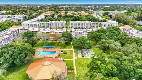 3000 NW 48th Terrace Lauderdale Lakes FL 33313