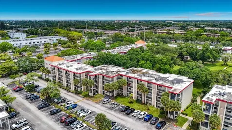 3000 NW 48th Terrace Lauderdale Lakes FL 33313