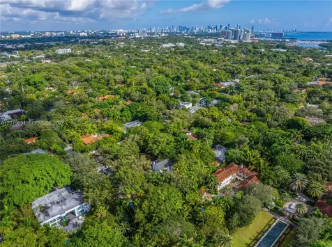 3720 Poinciana Avenue Miami FL 33133