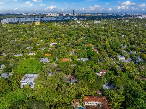3720 Poinciana Avenue Miami FL 33133