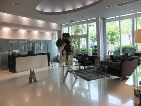 275 NE 18th Street Miami FL 33132